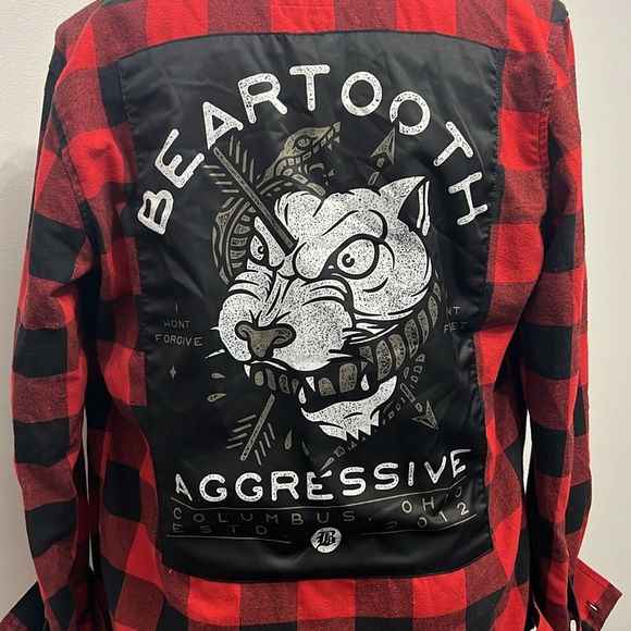 Beartooth Flannel with Back Patch M - Picture 2 of 10